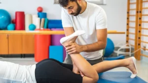 فیزیوتراپی سیاتیک در منزل